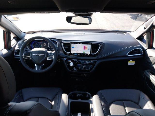 new 2026 Chrysler Pacifica car, priced at $38,955