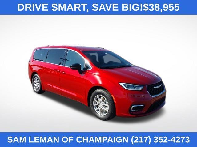 new 2026 Chrysler Pacifica car, priced at $38,955