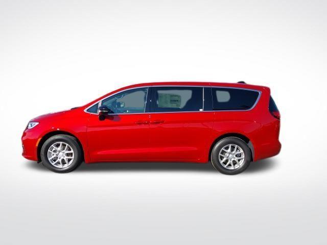 new 2026 Chrysler Pacifica car, priced at $38,955