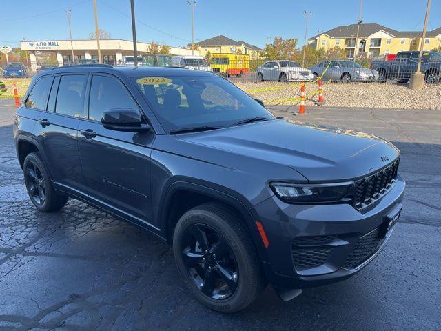 used 2023 Jeep Grand Cherokee car, priced at $32,995