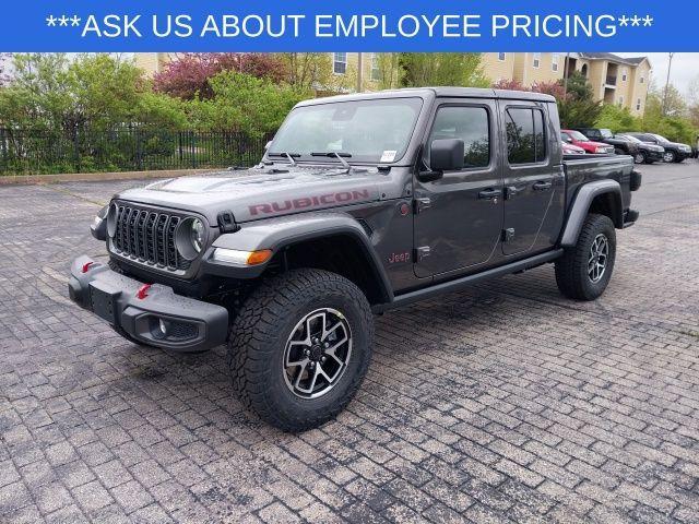 new 2025 Jeep Gladiator car, priced at $45,180