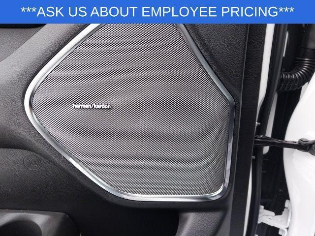new 2025 Ram 1500 car, priced at $58,360