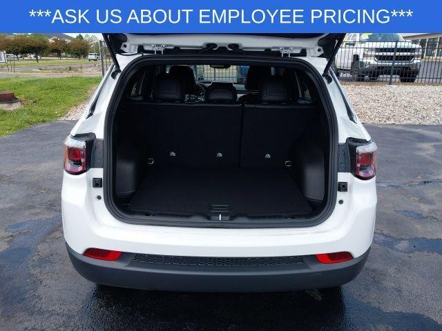 new 2025 Jeep Compass car, priced at $25,265