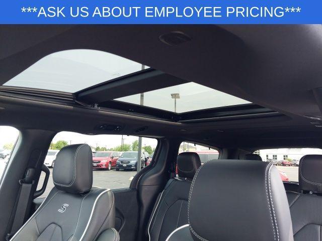 new 2025 Chrysler Pacifica car, priced at $49,055