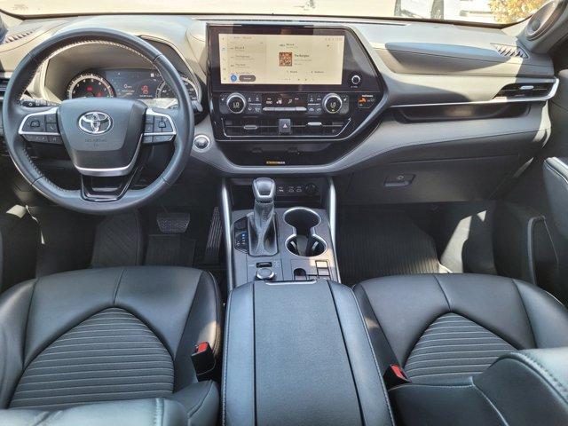 used 2023 Toyota Highlander car, priced at $45,500