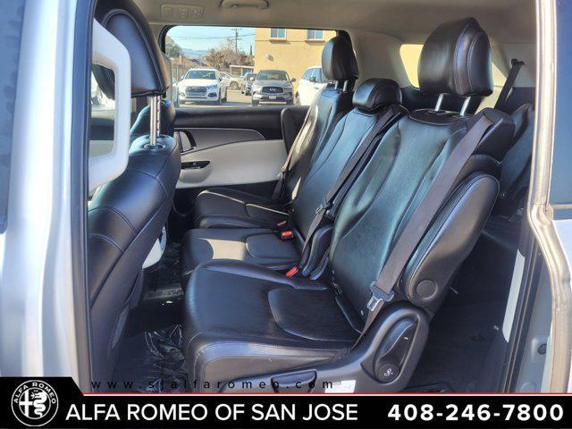 used 2022 Kia Carnival car, priced at $27,499