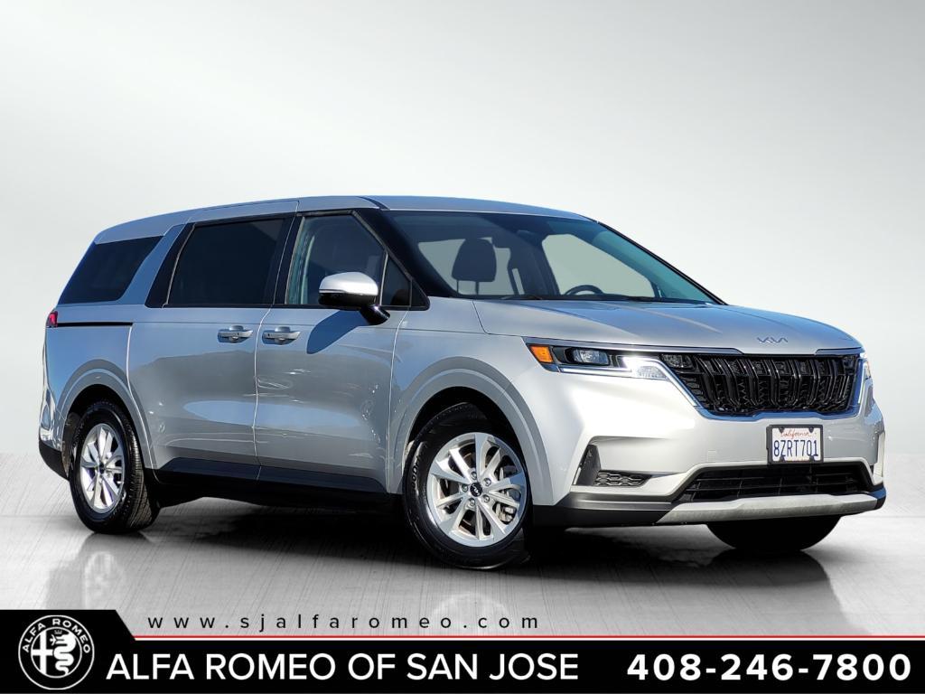 used 2022 Kia Carnival car, priced at $28,995