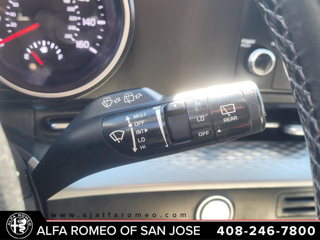 used 2022 Kia Carnival car, priced at $28,995