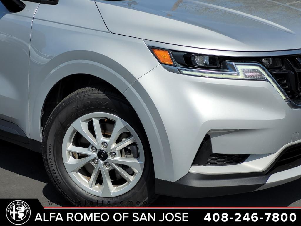 used 2022 Kia Carnival car, priced at $28,995