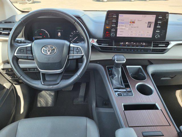 used 2023 Toyota Sienna car, priced at $42,900