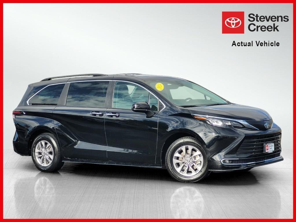 used 2024 Toyota Sienna car, priced at $48,900