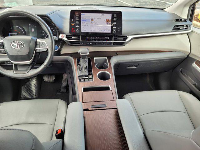 used 2024 Toyota Sienna car, priced at $46,900