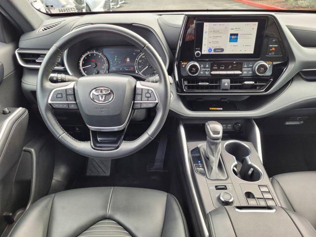 used 2024 Toyota Highlander car, priced at $42,900