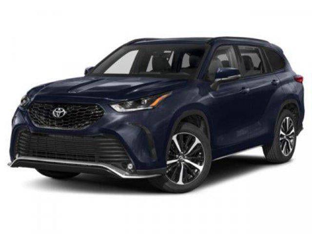 used 2022 Toyota Highlander car, priced at $37,900