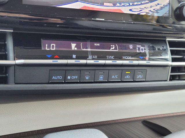 used 2022 Toyota Sienna car, priced at $41,900