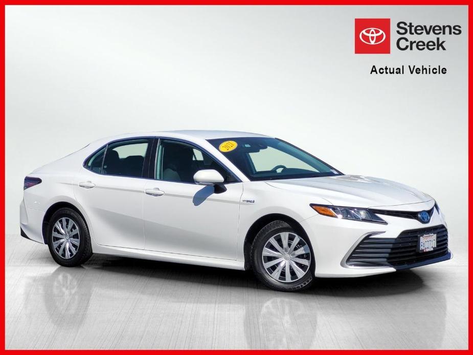 used 2021 Toyota Camry Hybrid car, priced at $28,900