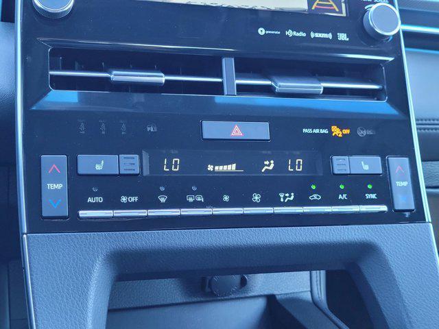 used 2019 Toyota Avalon Hybrid car, priced at $27,500