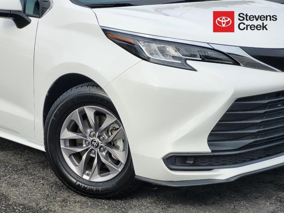 used 2022 Toyota Sienna car, priced at $40,900