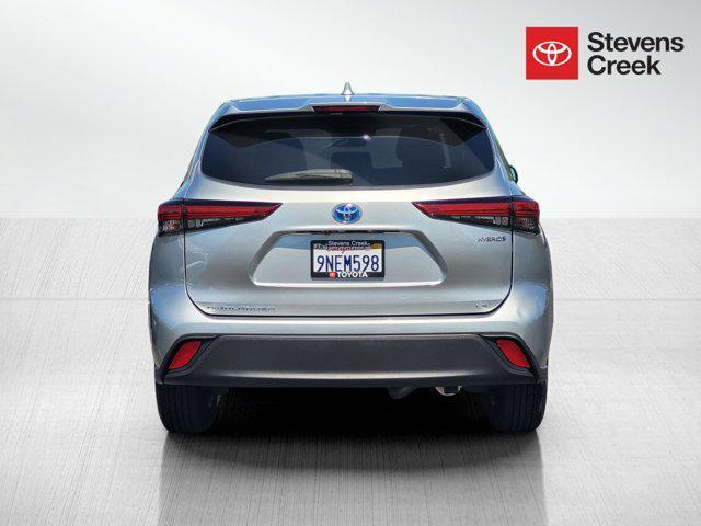 used 2021 Toyota Highlander Hybrid car, priced at $32,500