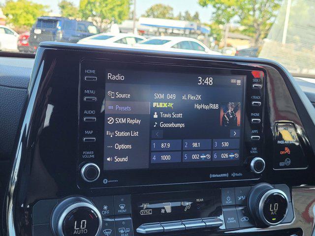used 2021 Toyota Highlander Hybrid car, priced at $32,500