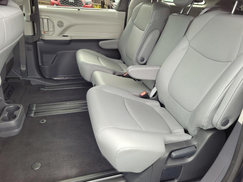 used 2024 Toyota Sienna car, priced at $47,900