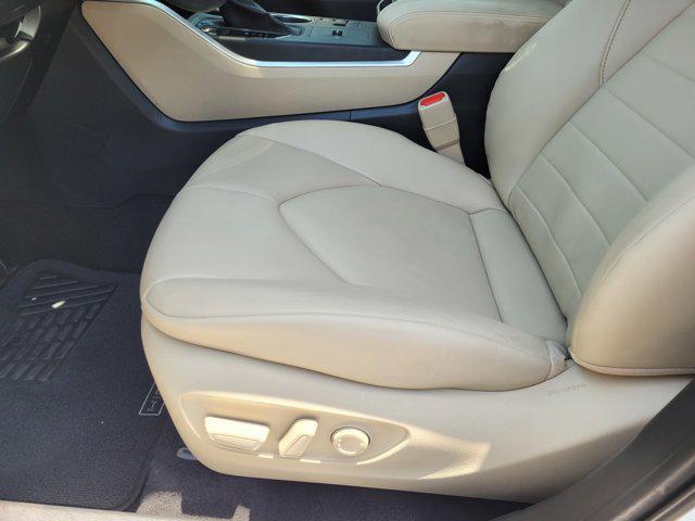 used 2023 Toyota Highlander Hybrid car, priced at $44,900