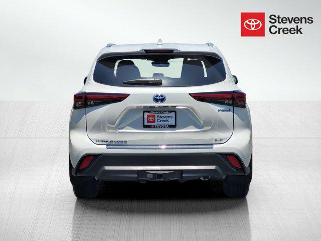 used 2023 Toyota Highlander Hybrid car, priced at $44,900