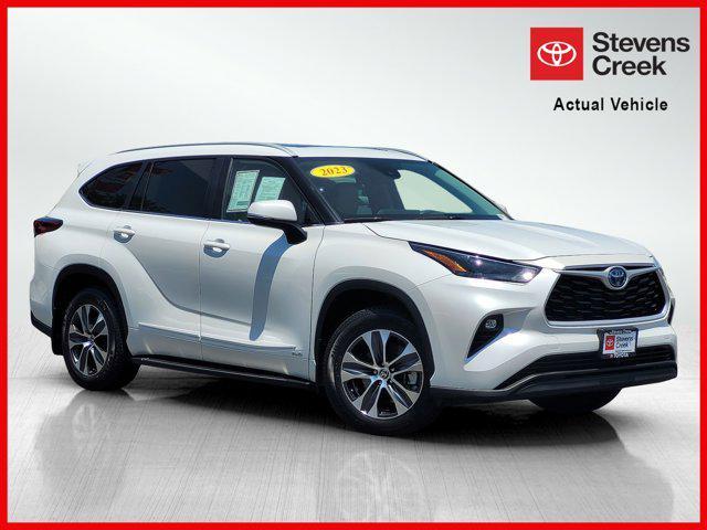 used 2023 Toyota Highlander Hybrid car, priced at $44,900