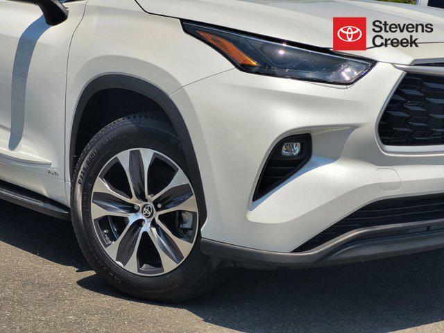 used 2023 Toyota Highlander Hybrid car, priced at $44,900