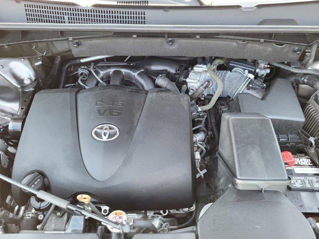 used 2019 Toyota Highlander car, priced at $23,900