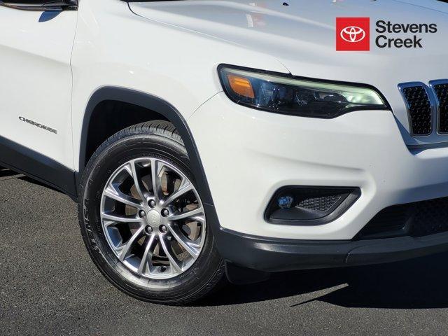 used 2019 Jeep Cherokee car, priced at $15,900