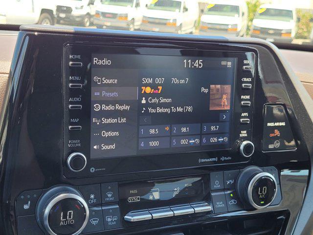 used 2022 Toyota Highlander Hybrid car, priced at $44,900