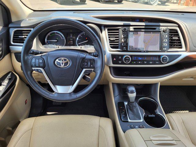 used 2014 Toyota Highlander Hybrid car, priced at $22,980