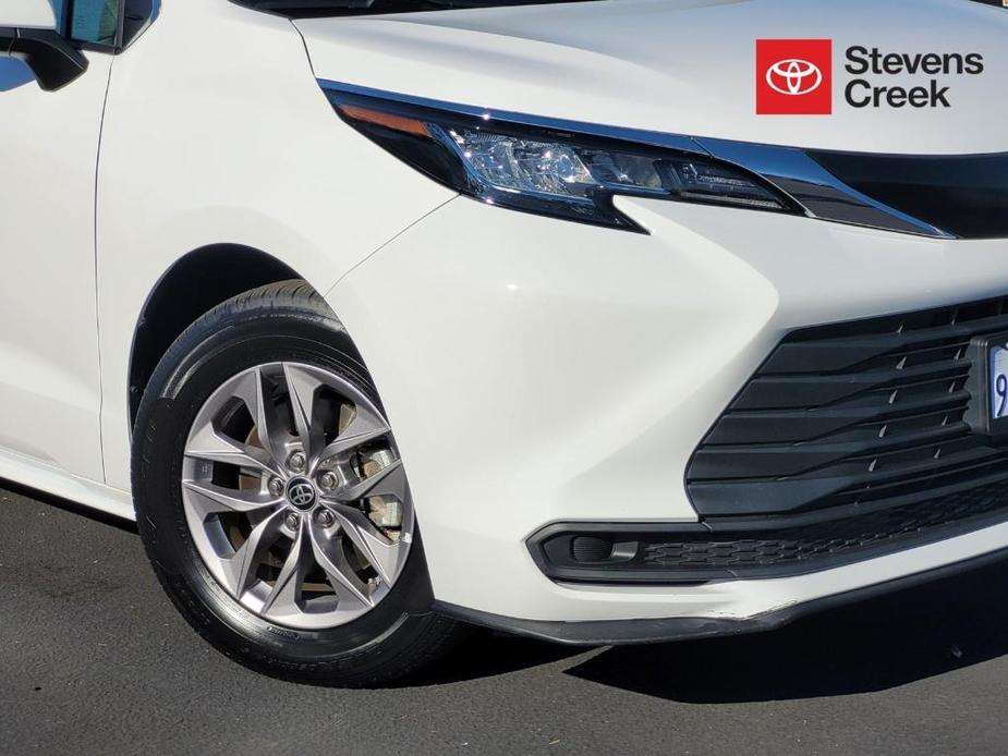 used 2022 Toyota Sienna car, priced at $42,900