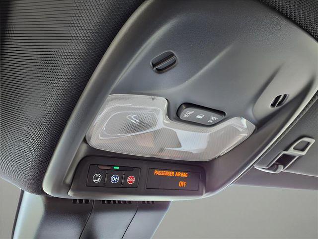 new 2025 Chevrolet Colorado car, priced at $38,535