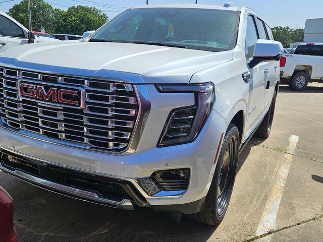 new 2025 GMC Yukon car, priced at $97,892