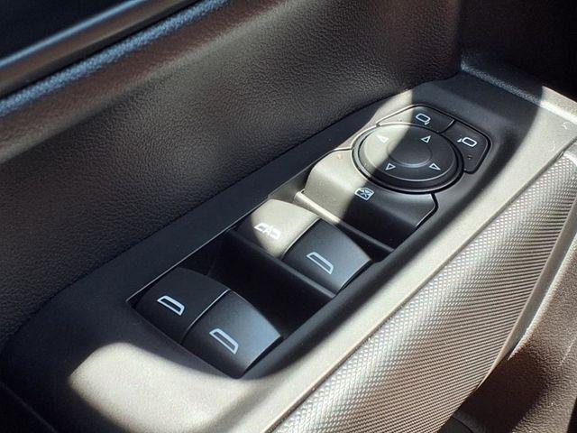 new 2025 GMC Sierra 1500 car, priced at $50,580