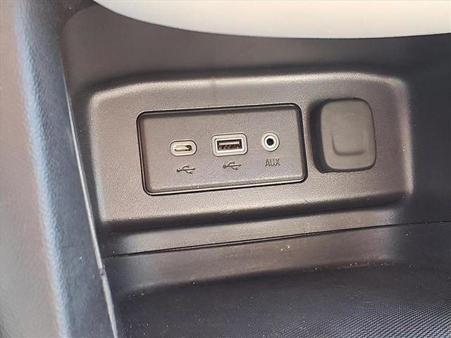 used 2024 Chevrolet Equinox car, priced at $21,242