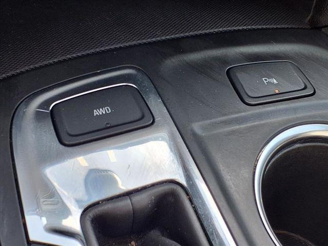 used 2024 Chevrolet Equinox car, priced at $21,242