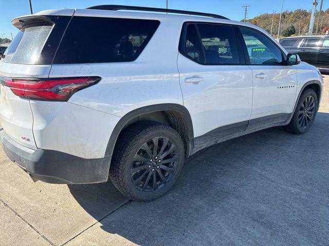 used 2022 Chevrolet Traverse car, priced at $35,052