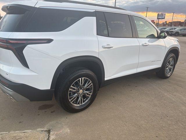 new 2024 Chevrolet Traverse car, priced at $41,395