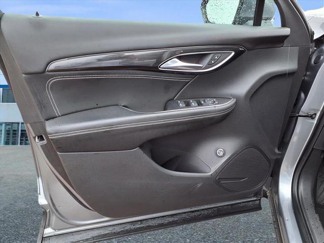 used 2021 Buick Envision car, priced at $24,470