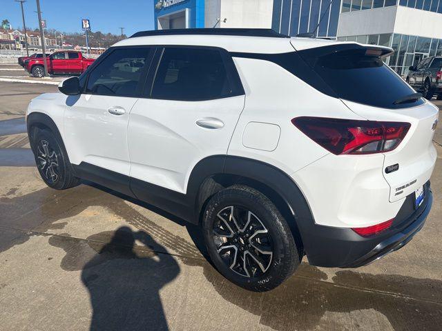 used 2023 Chevrolet TrailBlazer car, priced at $24,685