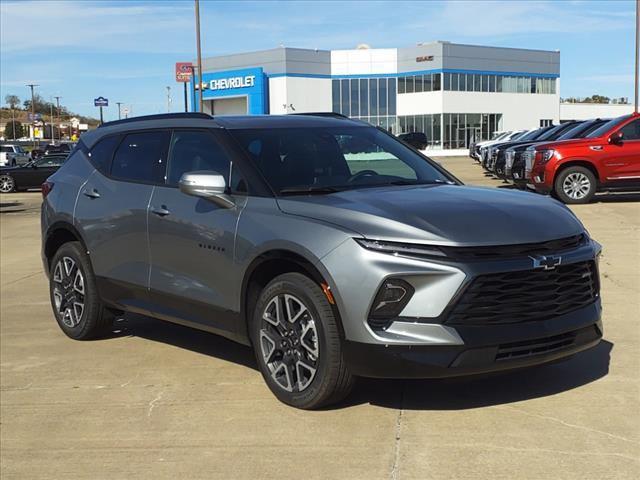 new 2025 Chevrolet Blazer car, priced at $46,827