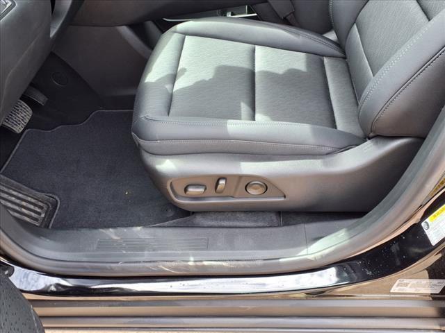 new 2025 Chevrolet Equinox car, priced at $35,830