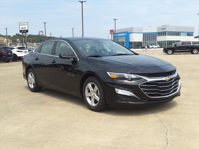 new 2025 Chevrolet Malibu car, priced at $25,245