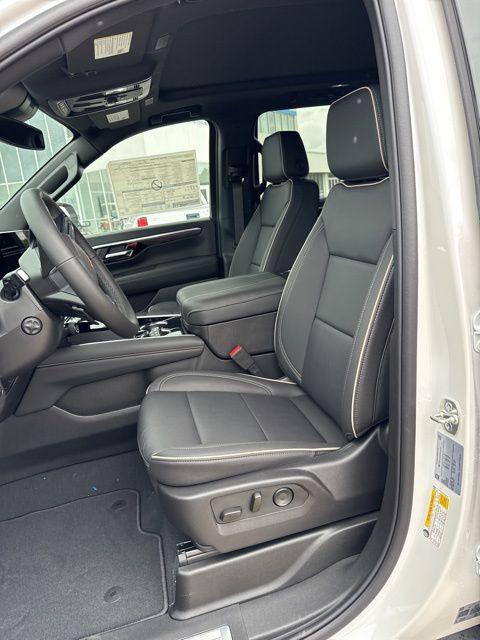 new 2025 Chevrolet Tahoe car, priced at $82,179