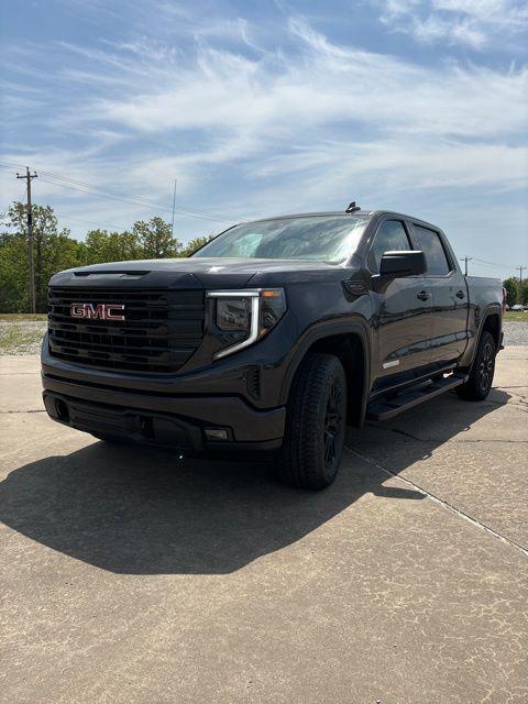 new 2025 GMC Sierra 1500 car, priced at $61,090