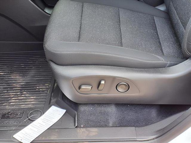 new 2025 Chevrolet Traverse car, priced at $45,399