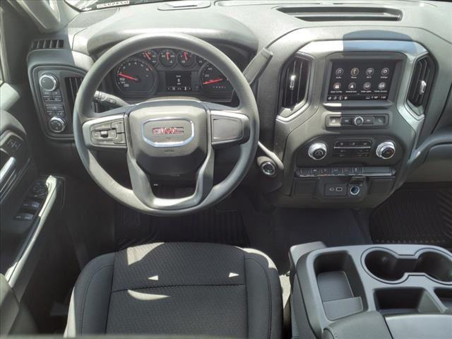 new 2024 GMC Sierra 1500 car, priced at $42,302